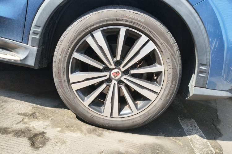 Used Roewe RX5 New Energy 2017 eRX5 50T Hybrid Connected Prestige Flagship Edition Right Front Wheel Hub