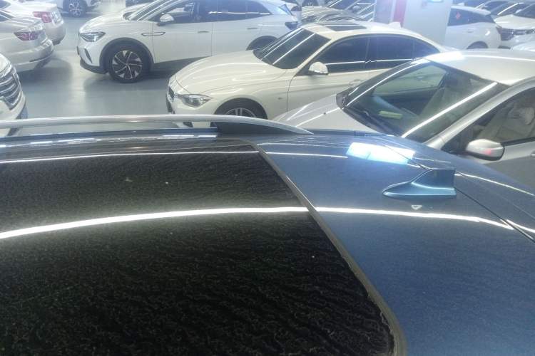 Used Roewe RX5 New Energy 2017 eRX5 50T Hybrid Connected Prestige Flagship Edition Roof
