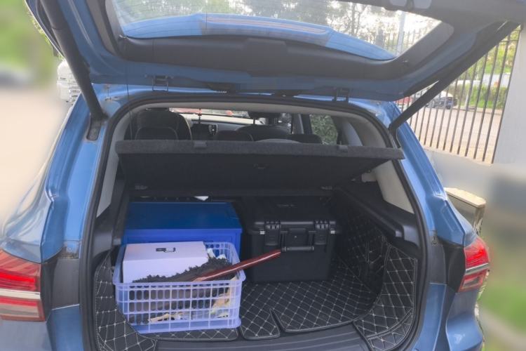 Used Roewe RX5 New Energy 2017 eRX5 50T Hybrid Connected Prestige Flagship Edition Trunk