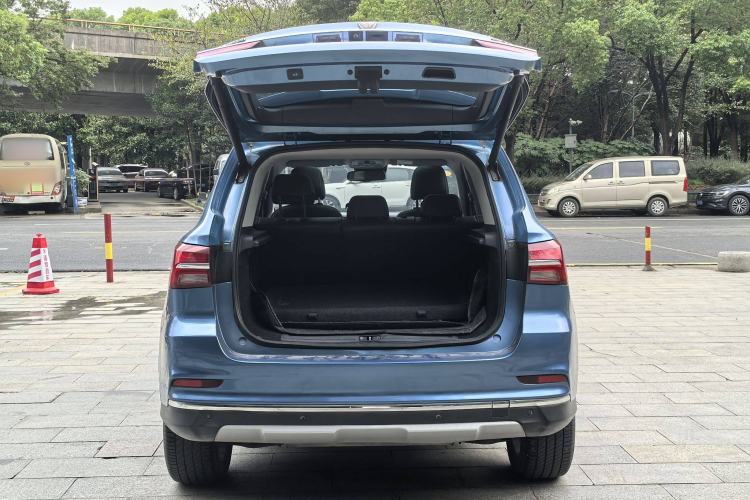 Used Roewe RX5 New Energy 2017 eRX5 50T Hybrid Connected Prestige Flagship Edition Trunk