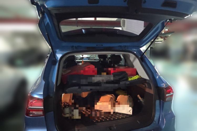 Used Roewe RX5 New Energy 2017 eRX5 50T Hybrid Connected Prestige Flagship Edition Trunk