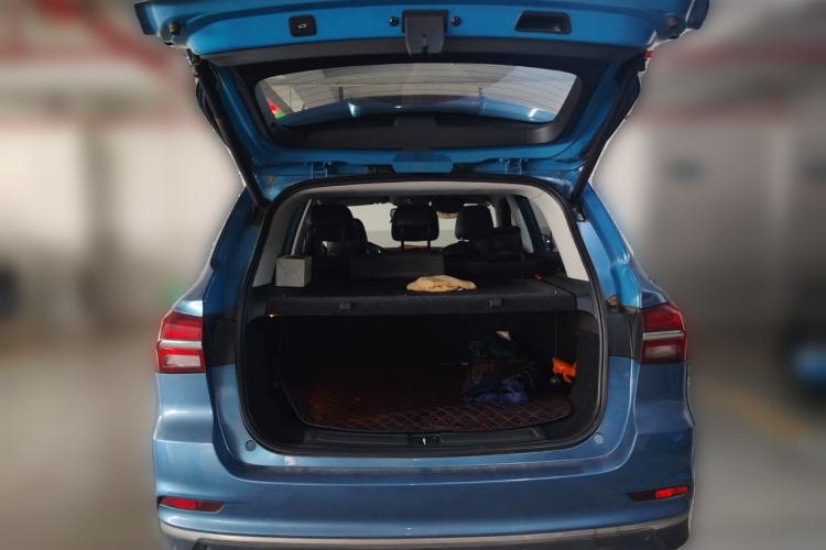 Used Roewe RX5 New Energy 2017 eRX5 50T Hybrid Connected Prestige Flagship Edition Trunk