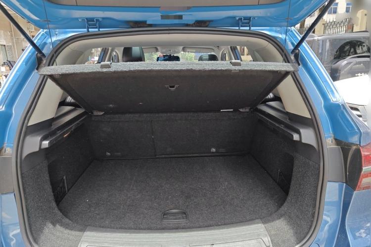 Used Roewe RX5 New Energy 2017 eRX5 50T Hybrid Connected Prestige Flagship Edition Trunk
