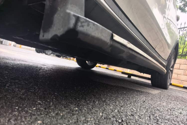 Used Roewe RX5 New Energy 2017 eRX5 50T Hybrid Connected Prestige Flagship Edition Chassis Front Left