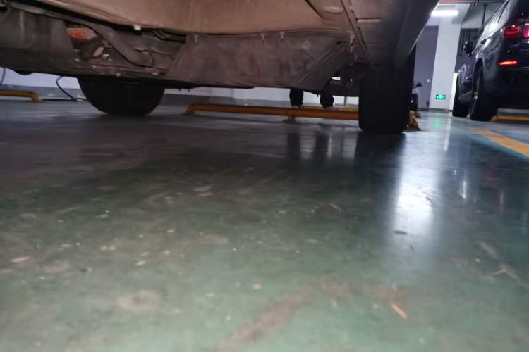 Used Roewe RX5 New Energy 2017 eRX5 50T Hybrid Connected Prestige Flagship Edition Chassis Front Left