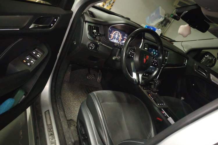 Used Roewe RX5 New Energy 2017 eRX5 50T Hybrid Connected Prestige Flagship Edition Driver Seat