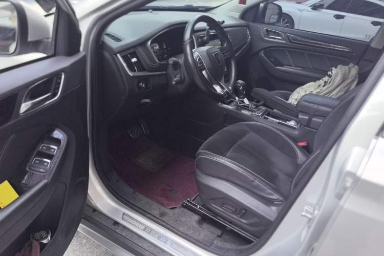 Used Roewe RX5 New Energy 2017 eRX5 50T Hybrid Connected Prestige Flagship Edition Driver Seat