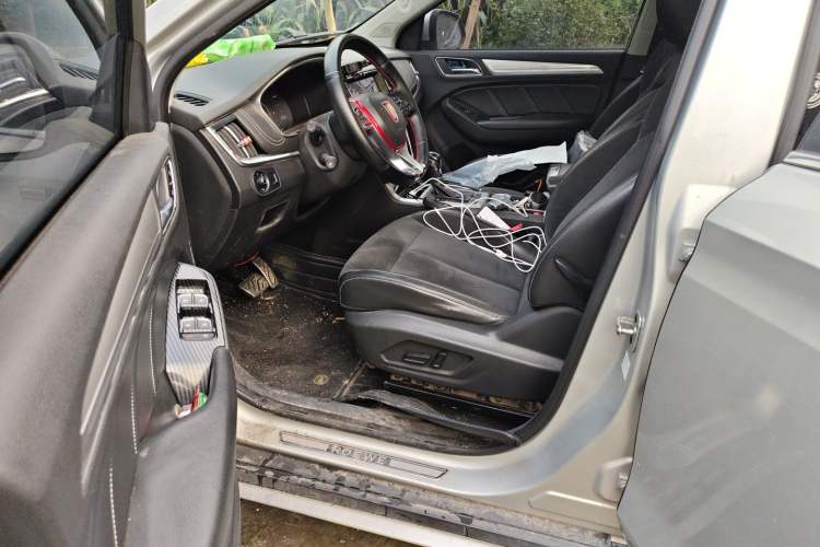 Used Roewe RX5 New Energy 2017 eRX5 50T Hybrid Connected Prestige Flagship Edition Driver Seat