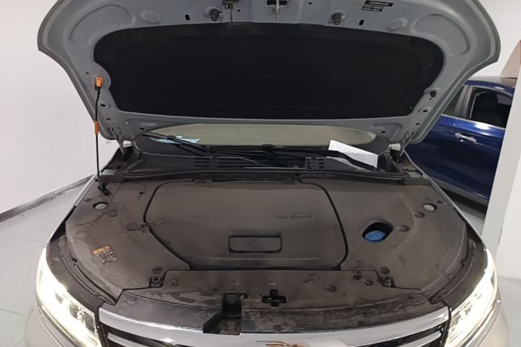 Used Roewe RX5 New Energy 2017 ERX5 EV400 Electric Internet Supreme Edition Engine Bay