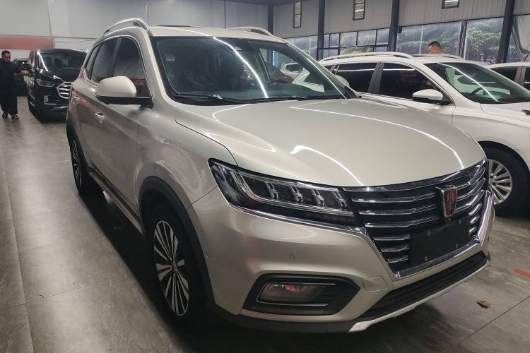 Used Roewe RX5 New Energy 2017 ERX5 EV400 Electric Internet Supreme Edition Front Right 45 Deg