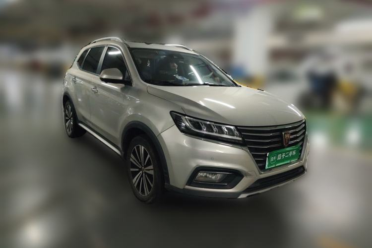 Used Roewe RX5 New Energy 2017 eRX5 50T Hybrid Connected Prestige Flagship Edition Front Right 45 Deg
