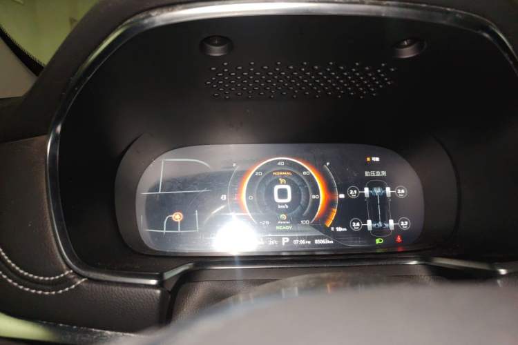 Used Roewe RX5 New Energy 2017 eRX5 50T Hybrid Connected Prestige Flagship Edition Instrument Cluster