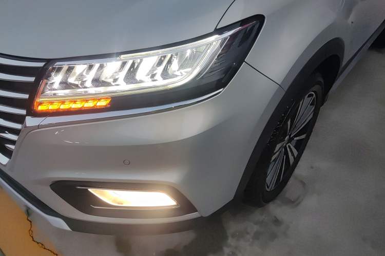 Used Roewe RX5 New Energy 2017 eRX5 50T Hybrid Connected Prestige Flagship Edition Left Front Headlight