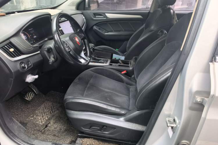 Used Roewe RX5 New Energy 2017 eRX5 50T Hybrid Connected Prestige Flagship Edition Left Front Seat