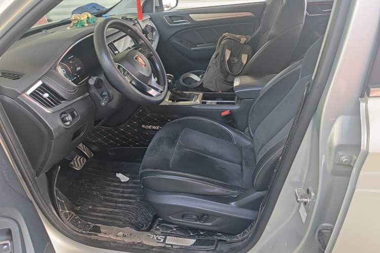 Used Roewe RX5 New Energy 2017 eRX5 50T Hybrid Connected Prestige Flagship Edition Left Front Seat