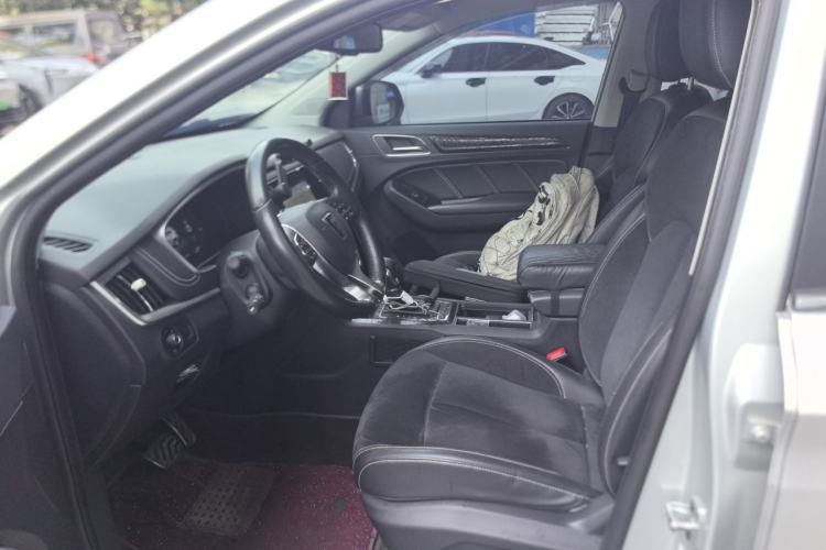 Used Roewe RX5 New Energy 2017 eRX5 50T Hybrid Connected Prestige Flagship Edition Left Front Seat
