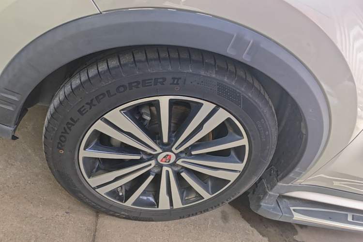 Used Roewe RX5 New Energy 2017 eRX5 50T Hybrid Connected Prestige Flagship Edition Left Front Wheel Hub