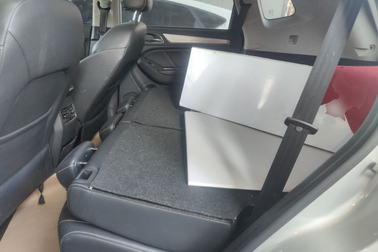 Used Roewe RX5 New Energy 2017 ERX5 EV400 Electric Internet Supreme Edition Left Rear Seat