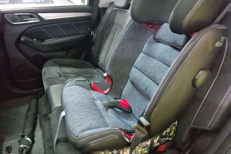 Used Roewe RX5 New Energy 2017 eRX5 50T Hybrid Connected Prestige Flagship Edition Left Rear Seat