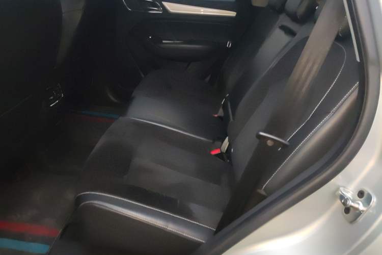 Used Roewe RX5 New Energy 2017 eRX5 50T Hybrid Connected Prestige Flagship Edition Left Rear Seat