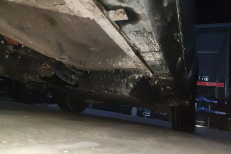 Used Roewe RX5 New Energy 2017 eRX5 50T Hybrid Connected Prestige Flagship Edition Left Side Sill