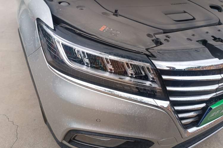 Used Roewe RX5 New Energy 2017 ERX5 EV400 Electric Internet Supreme Edition Right Front Headlight