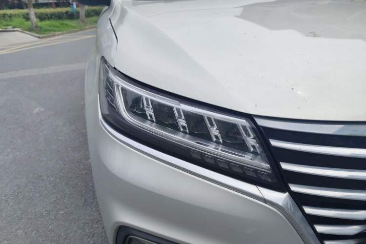Used Roewe RX5 New Energy 2017 ERX5 EV400 Electric Internet Flagship Edition Right Front Headlight