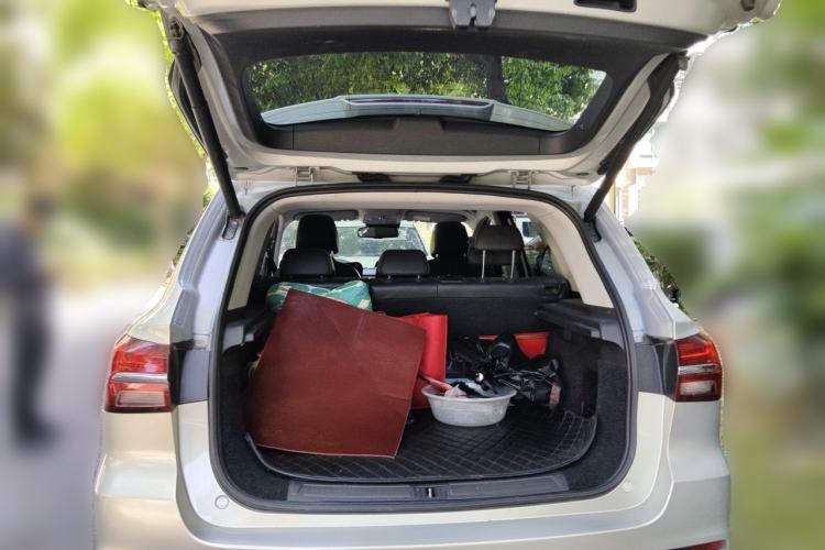 Used Roewe RX5 New Energy 2017 eRX5 50T Hybrid Connected Prestige Flagship Edition Trunk