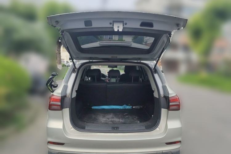 Used Roewe RX5 New Energy 2017 ERX5 EV400 Electric Internet Flagship Edition Trunk