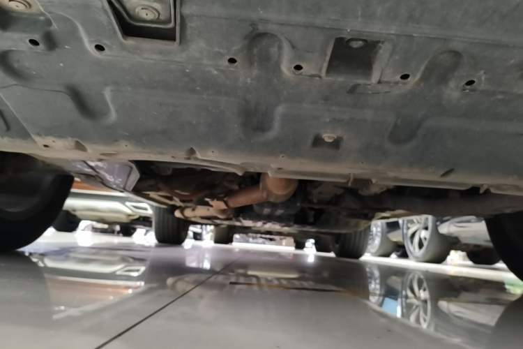 Used Roewe RX5 New Energy 2017 eRX5 50T Hybrid Connected Prestige Flagship Edition Chassis Front