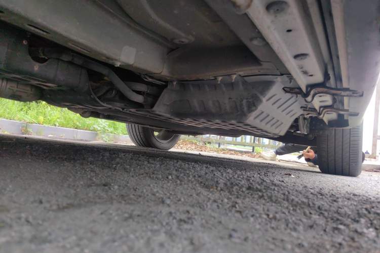 Used Roewe RX5 New Energy 2017 eRX5 50T Hybrid Connected Prestige Flagship Edition Chassis Front Left