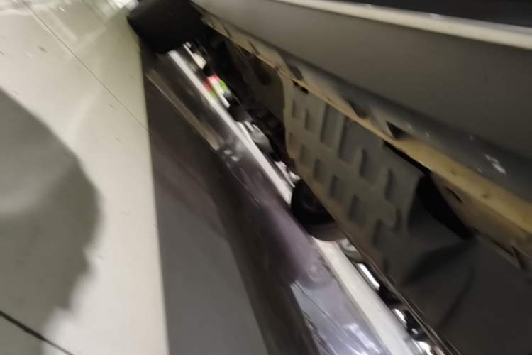 Used Roewe RX5 New Energy 2017 eRX5 50T Hybrid Connected Prestige Flagship Edition Chassis Rear Left