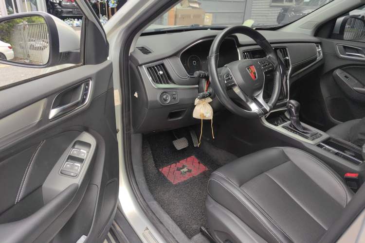 Used Roewe RX5 New Energy 2017 eRX5 50T Hybrid Connected Prestige Flagship Edition Driver Seat