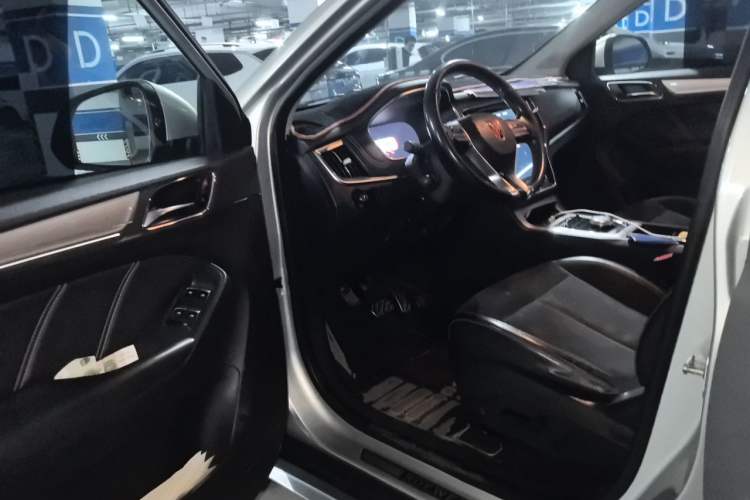Used Roewe RX5 New Energy 2017 ERX5 EV400 Electric Internet Supreme Edition Driver Seat