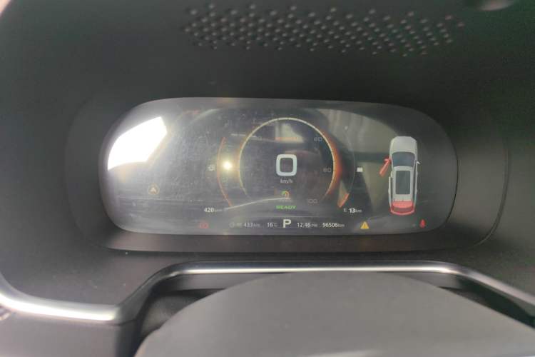 Used Roewe RX5 New Energy 2017 eRX5 50T Hybrid Connected Prestige Flagship Edition Instrument Cluster