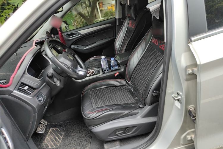 Used Roewe RX5 New Energy 2017 eRX5 50T Hybrid Connected Prestige Flagship Edition Left Front Seat