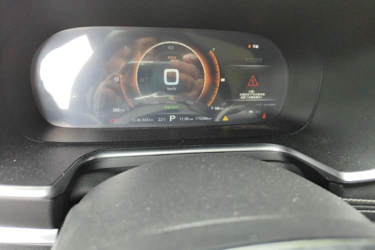 Used Roewe RX5 New Energy 2017 eRX5 50T Hybrid Connected Prestige Flagship Edition Odometer Close Up