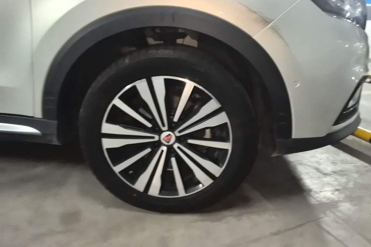 Used Roewe RX5 New Energy 2017 ERX5 EV400 Electric Internet Supreme Edition Right Front Wheel Hub