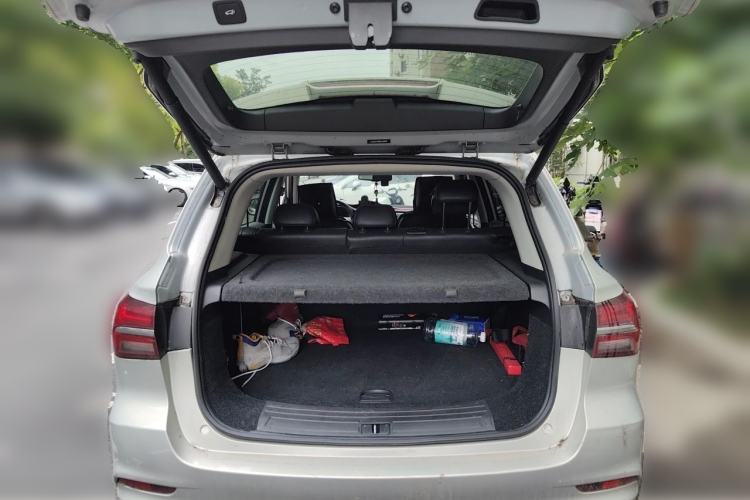 Used Roewe RX5 New Energy 2017 eRX5 50T Hybrid Connected Prestige Flagship Edition Trunk