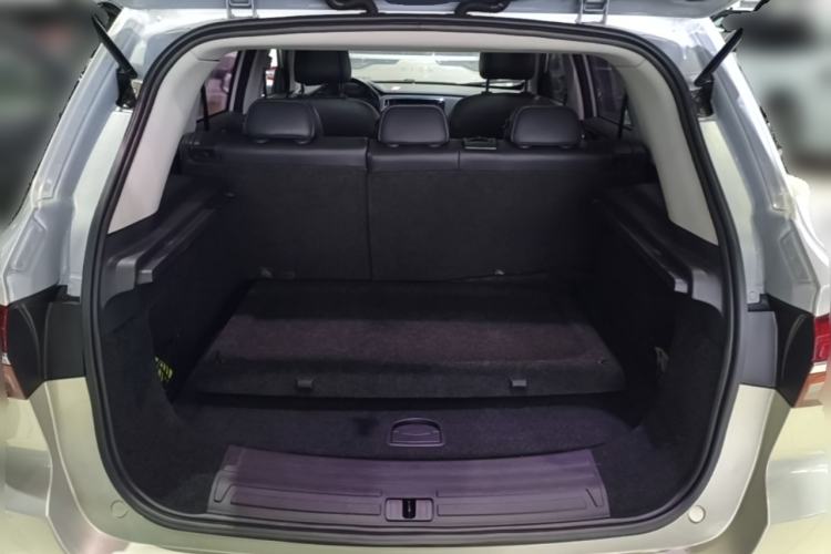 Used Roewe RX5 New Energy 2017 eRX5 50T Hybrid Connected Prestige Flagship Edition Trunk
