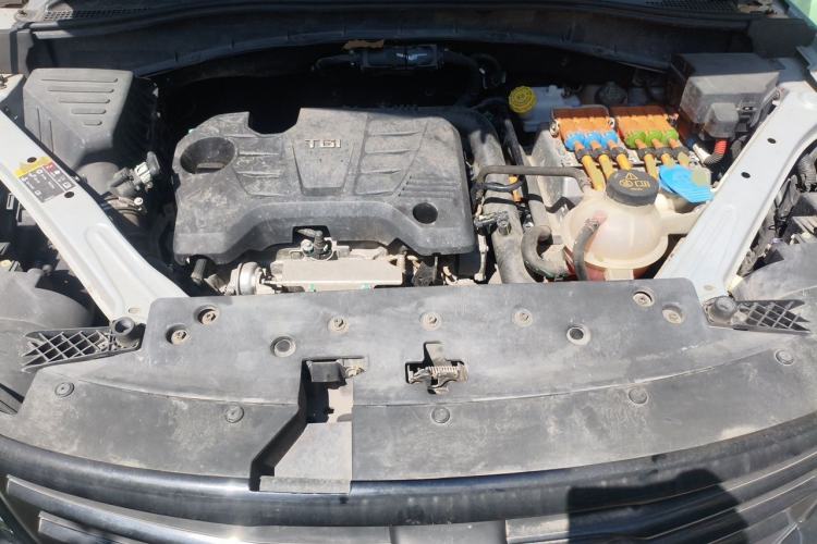Used Roewe RX5 New Energy 2017 eRX5 50T Hybrid Connected Prestige Flagship Edition Engine Bay
