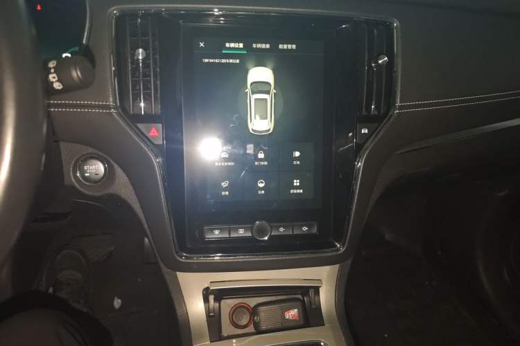 Used Roewe RX5 New Energy 2017 ERX5 EV400 Electric Internet Flagship Edition Audio And AC Panel