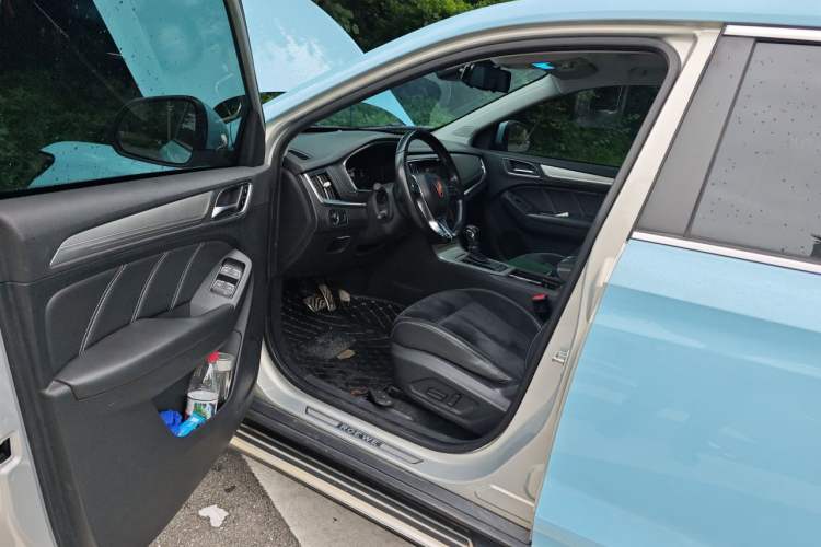 Used Roewe RX5 New Energy 2017 eRX5 50T Hybrid Connected Prestige Flagship Edition Driver Seat