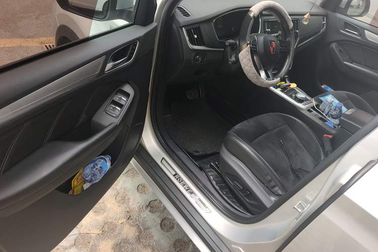 Used Roewe RX5 New Energy 2017 ERX5 EV400 Electric Internet Supreme Edition Driver Seat