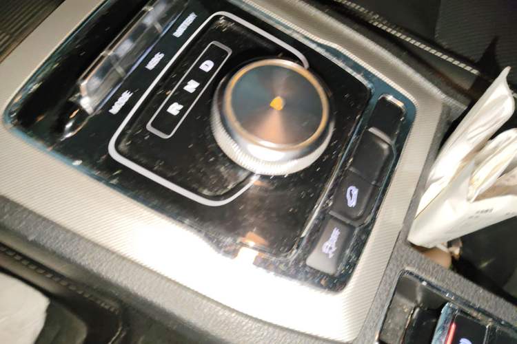 Used Roewe RX5 New Energy 2017 ERX5 EV400 Electric Internet Flagship Edition Gear Lever
