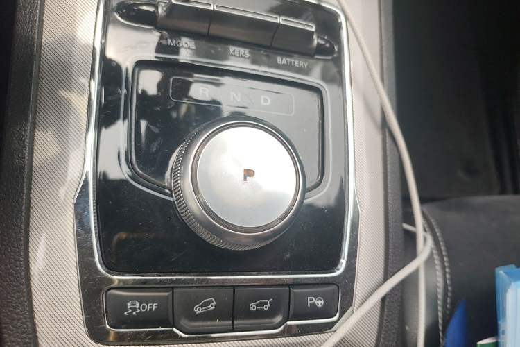 Used Roewe RX5 New Energy 2017 ERX5 EV400 Electric Internet Supreme Edition Gear Lever