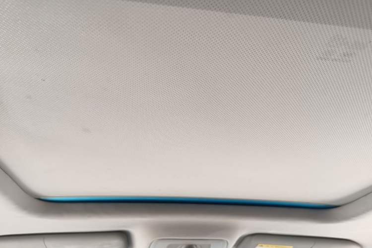 Used Roewe RX5 New Energy 2017 eRX5 50T Hybrid Connected Prestige Flagship Edition Headliner
