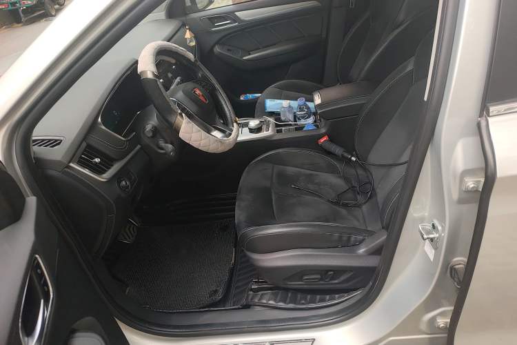 Used Roewe RX5 New Energy 2017 ERX5 EV400 Electric Internet Supreme Edition Left Front Seat