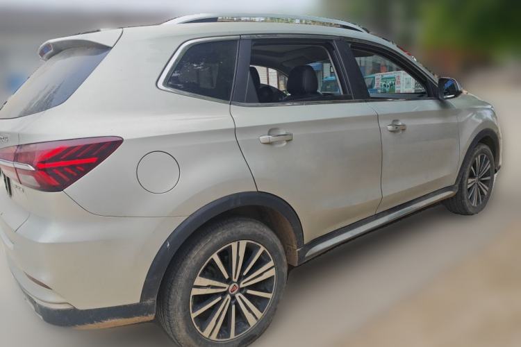 Used Roewe RX5 New Energy 2017 eRX5 50T Hybrid Connected Prestige Flagship Edition Rear Right 45 Deg