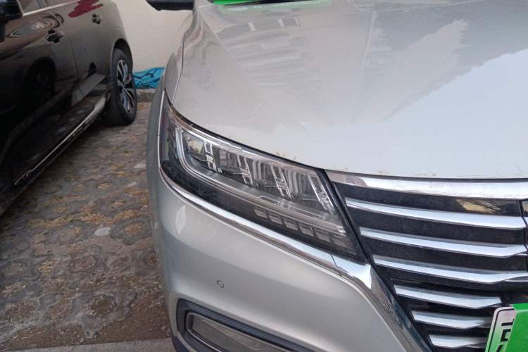 Used Roewe RX5 New Energy 2017 ERX5 EV400 Electric Internet Supreme Edition Right Front Headlight